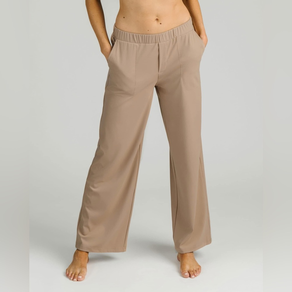 NWT and Bag Zyia Fawn Presidio Peak Pants